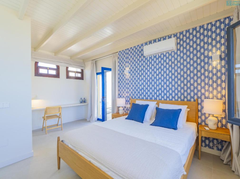 Espectacular Atico De 5 Niveles En Puerto De Cabopino Appartement
