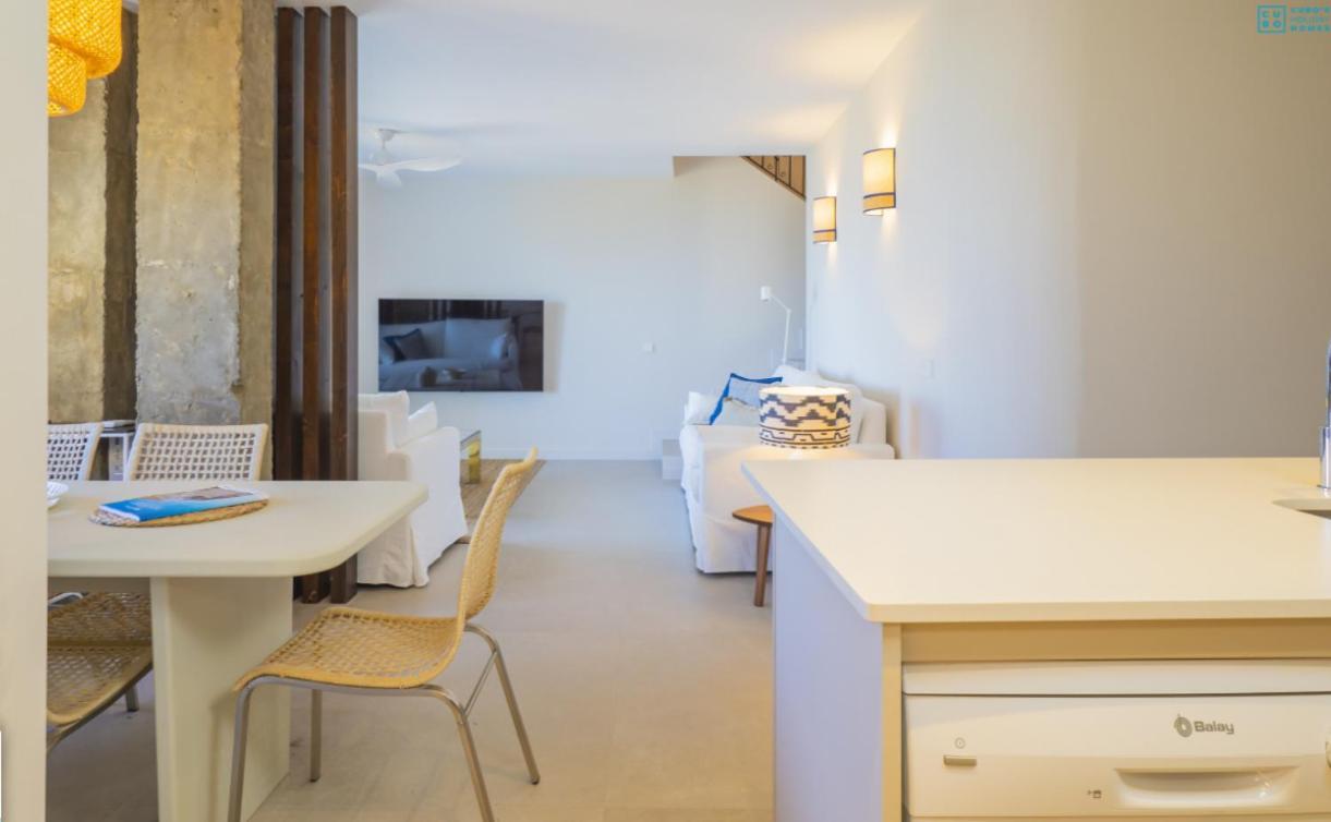 Appartement Espectacular Atico De 5 Niveles En Puerto De Cabopino