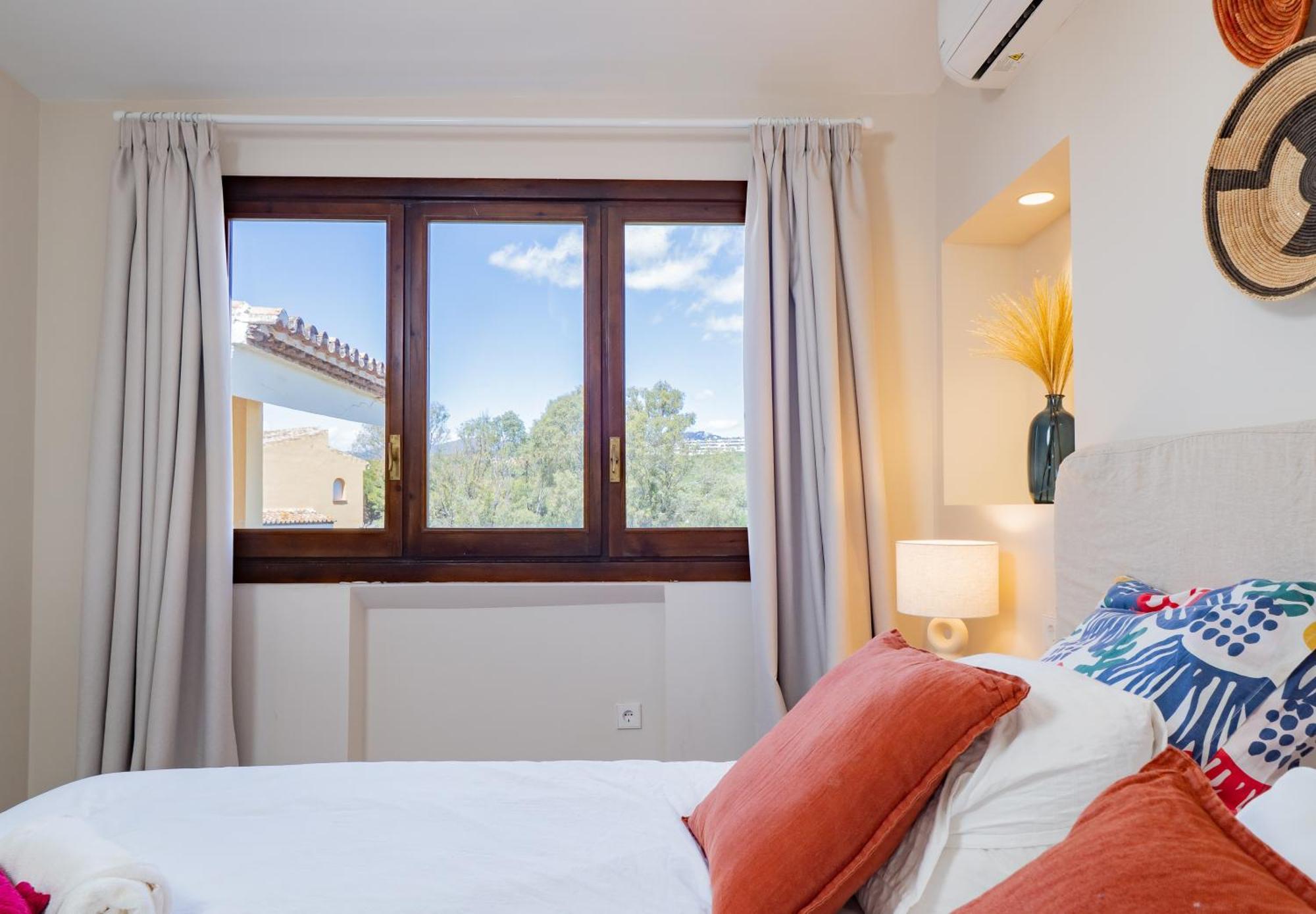 Espectacular Atico De 5 Niveles En Puerto De Cabopino Appartement *