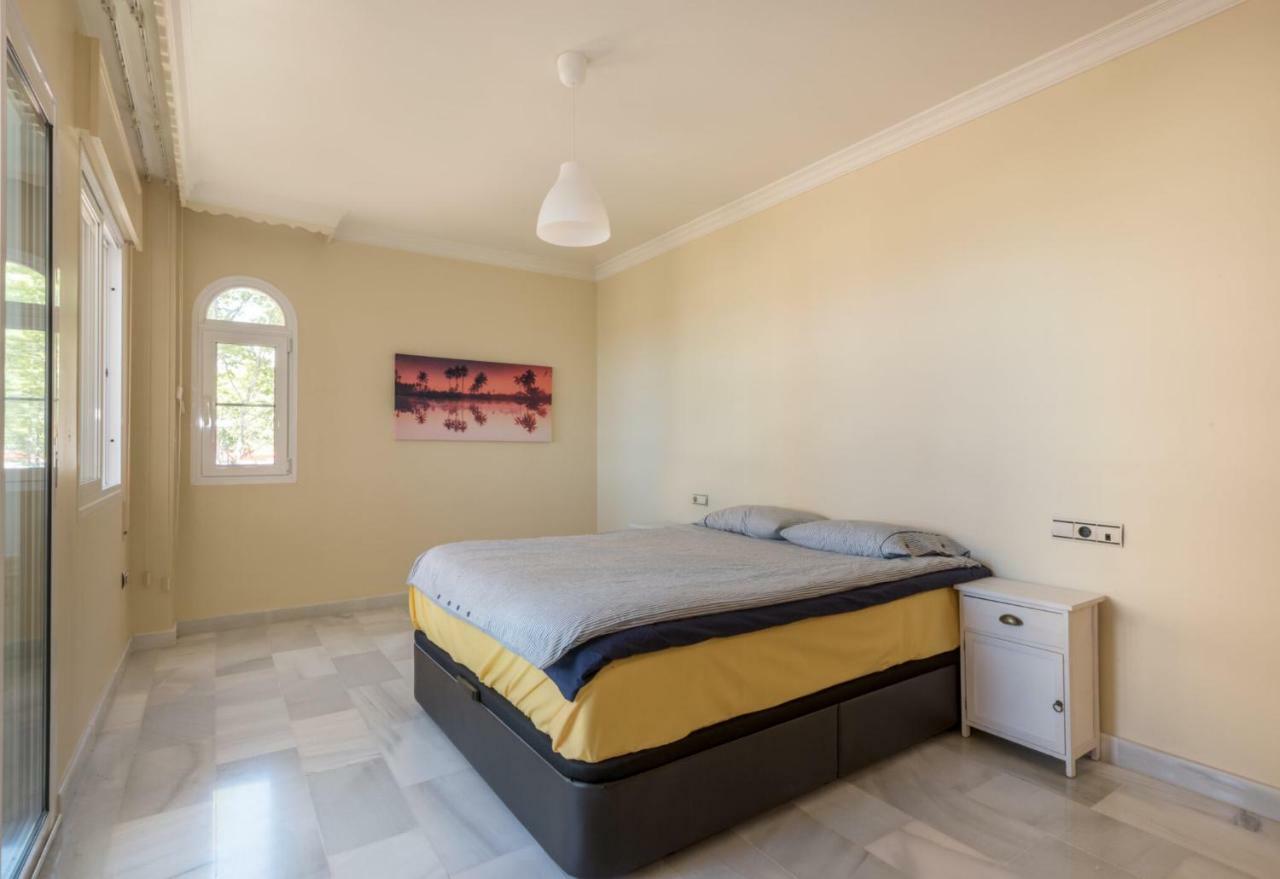 Downtown Seaview Apartment