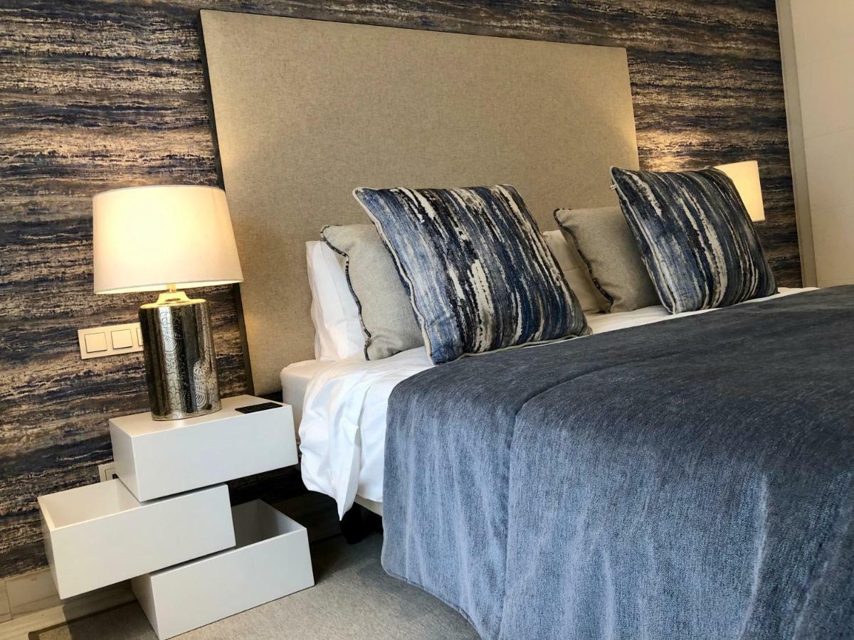 Apartment Luxury In La Isla, Walking Distance To Puerto Banus Marbella