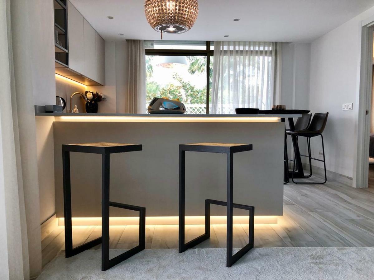 Apartment Luxury In La Isla, Walking Distance To Puerto Banus