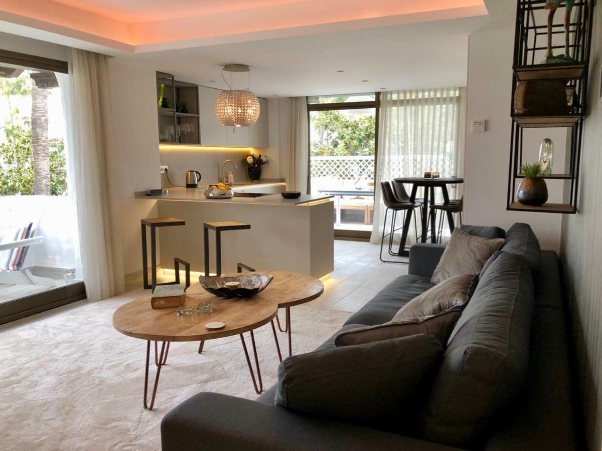 Luxury In La Isla, Walking Distance To Puerto Banus Apartment *