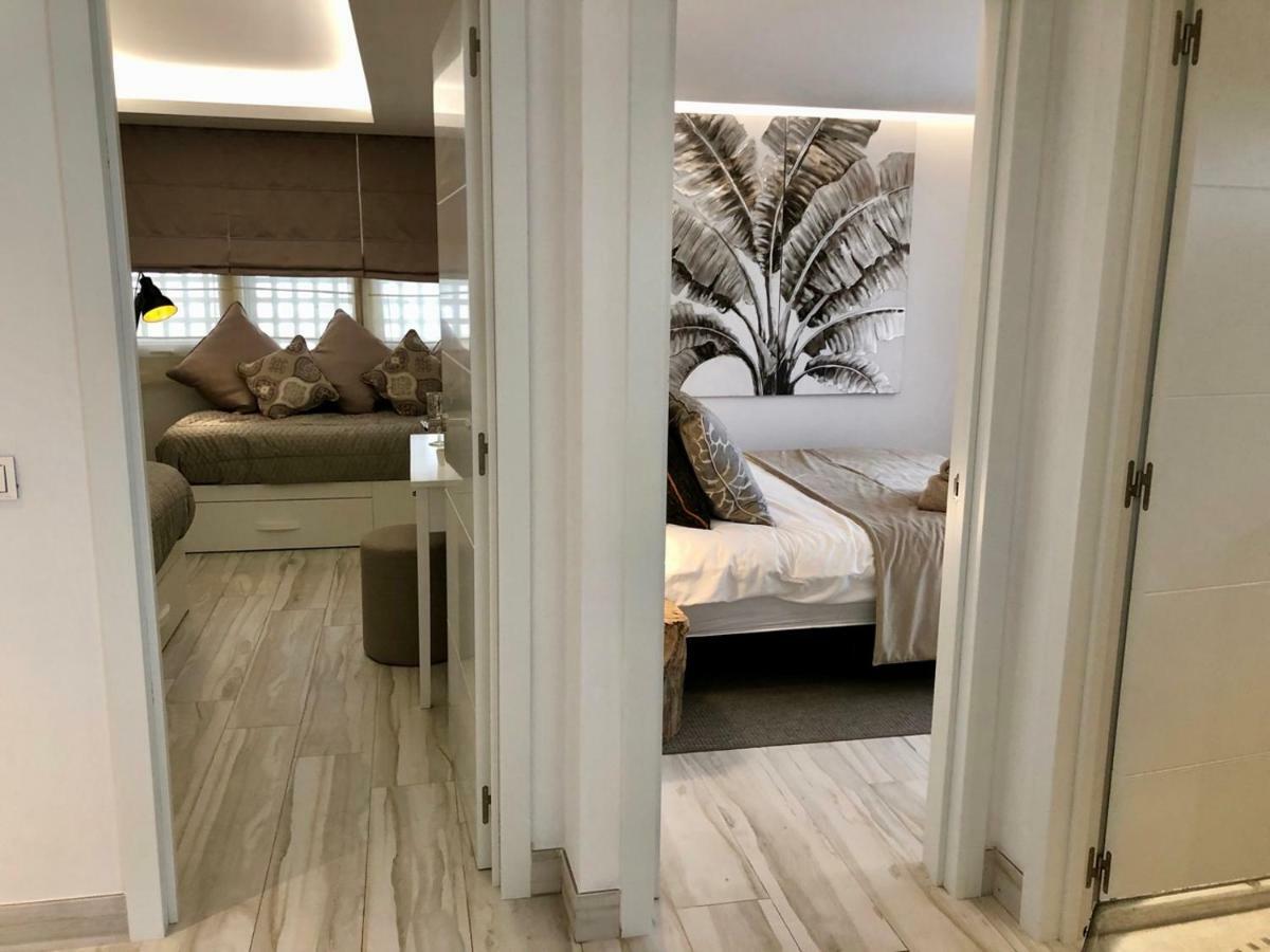 Luxury In La Isla, Walking Distance To Puerto Banus *