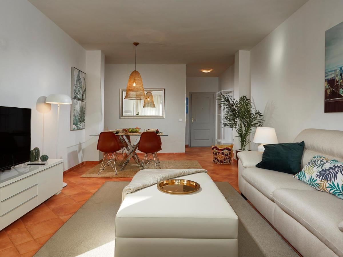 Livescape Playa Rocio Aparthotel 4*