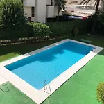 Apto. 2 Dorm. Marbella 100M Playa