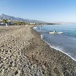 Pr45- Beach Front Apartment Puerto Banus