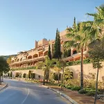 Gorgeous Apartment In Marbella With Wifi