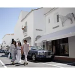 Oleholidays Pb 218 Primera Linea De Mar Puerto Banus