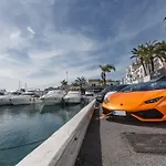 Oleholidays Pb 218 Primera Linea De Mar Puerto Banus