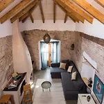 The Farm Lodge