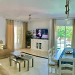 Jardines De Lunamar