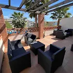 Casa Con Piscina En El Centro De Marbella.