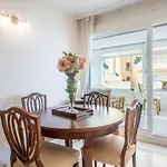 Deluxe Apartment On The First Line