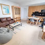 2Bdr New Bright Apartment In Puerto Banus