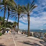 Apartamento Junto Al Faro .Marbella Centro.Vistas Mar Y El Puerto.