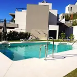 Marbella Lake Gem