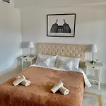 Magna Marbella Apartment