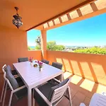 Luxury Apartment With Beautiful Views