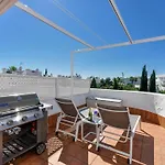 Mr- Cozy 4 Sleep Flat In Marbella, Great Location