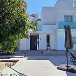 6 Bedrooms New Luxury Villa With Private Pool And Jacuzzi