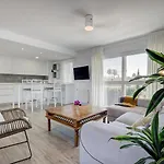 Bright Penthouse With Swimming Pool In Marbella