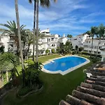 Apartamentos Naranjos del Sol Marbella