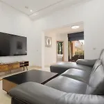 Apartment With 3 Bedrooms, Terrace, Indoor Pool And Sauna At 100 M From The Beach In Puerto Banus