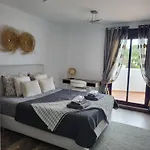 Duplex Penthouse Casa M3 Walking Distance Puerto Banus