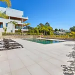 Benalus 4-Bedroom Duplex In Golden Mile