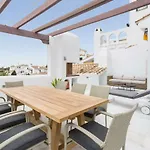 Aldea Blanca Puerto Banus