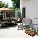 Pialmont House