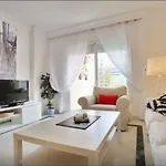 Center Puerto Banus