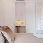 Marbella Beach City Center Apartment
