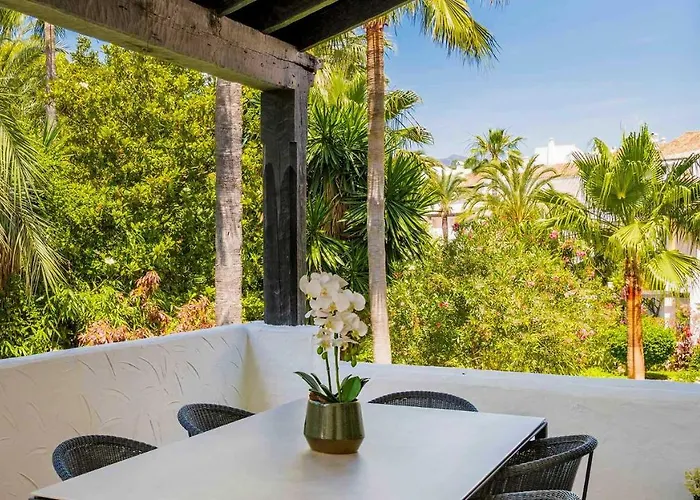 2 Bedroom Apartment In Puente Romano Phase 2