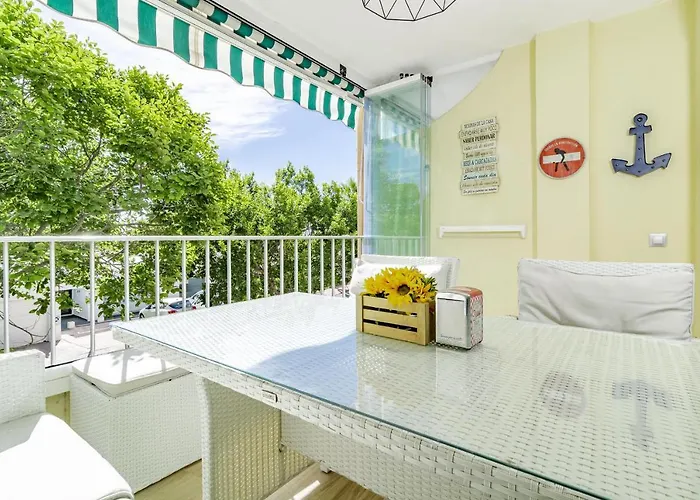 Con- Well Connected Apartment Close To Puerto Banus