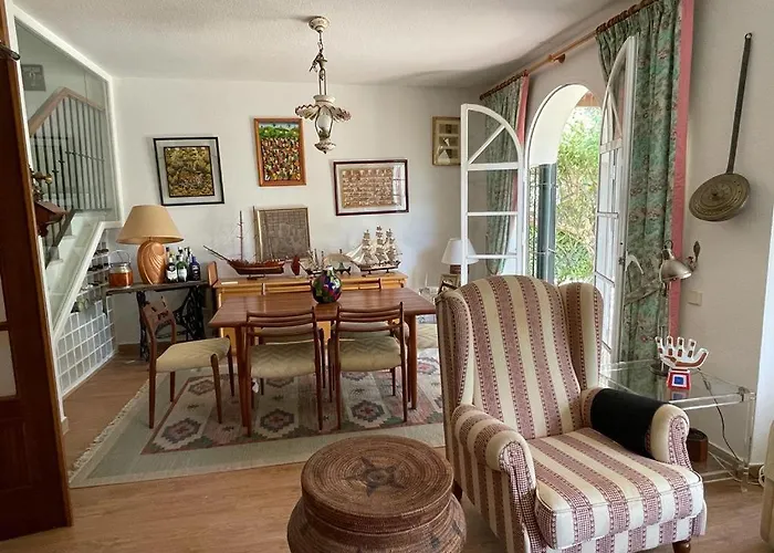 Spacious House With Private Pool Next To Golf Club