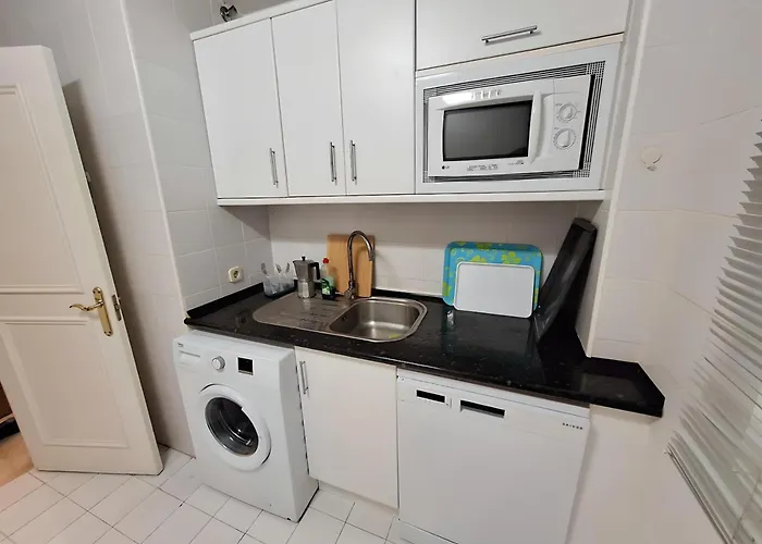 Gorgeous 2Br Apt. W/ Mountain View Puerto Banus
