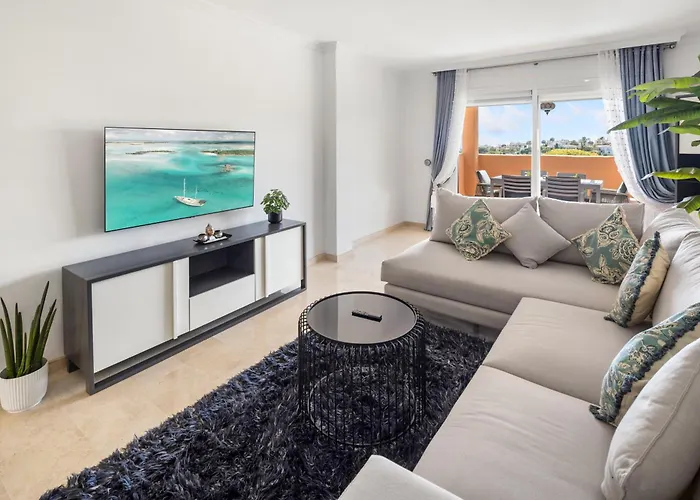 Luxury Apartment With Beautiful Views
