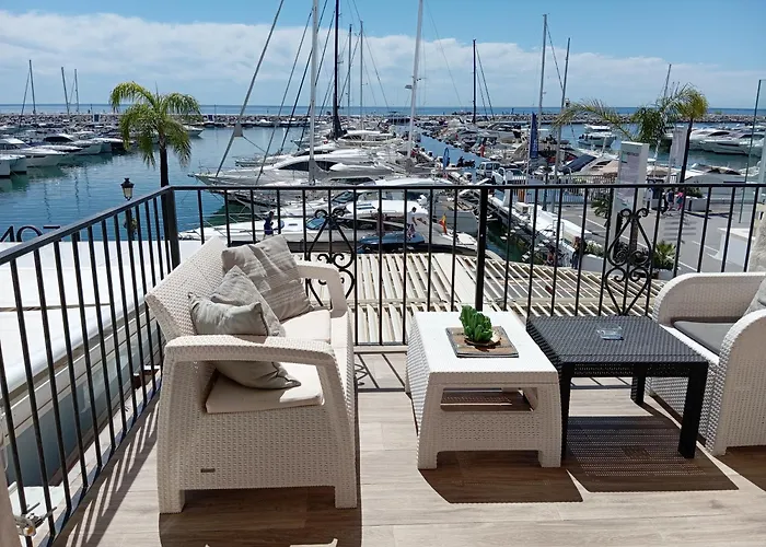 Sea Front Apartment In Puerto Banus