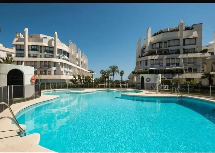 Marbella Center Beachfront Apartment For Vacation