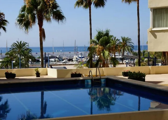 Marbella 2000 Elegant Apartment