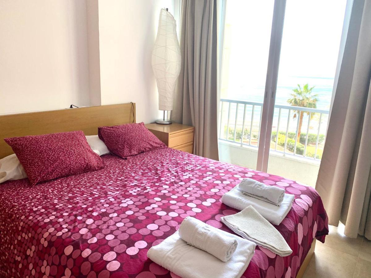 Apartment Neptuno Beachfront Marbella