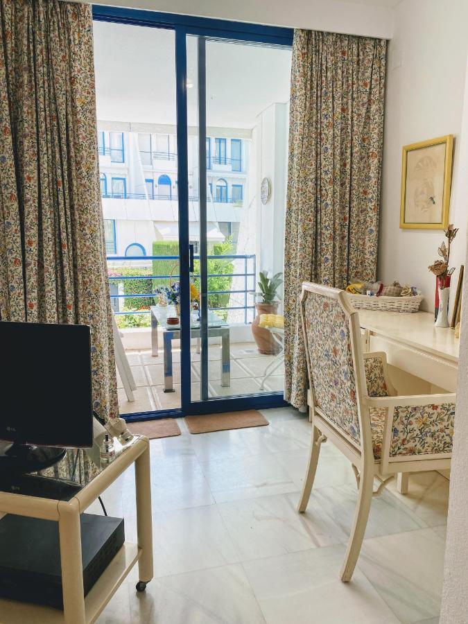 Apartment House - Eaw Homes