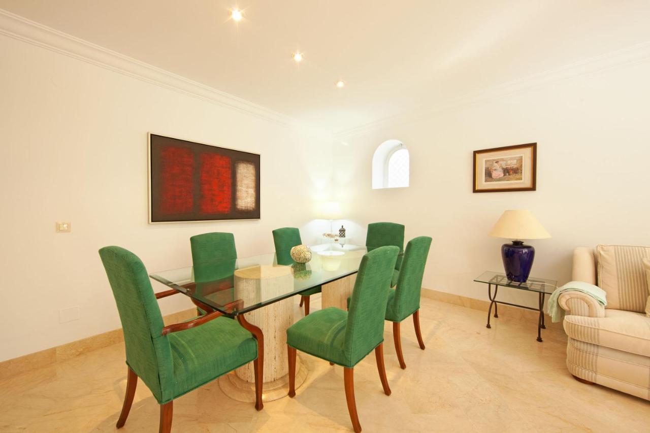 White Pearl Elviria Marbella