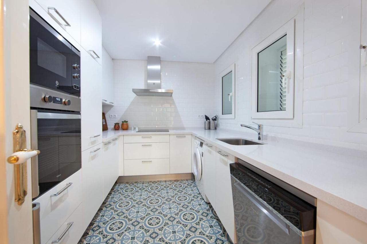 White Pearl Elviria Marbella