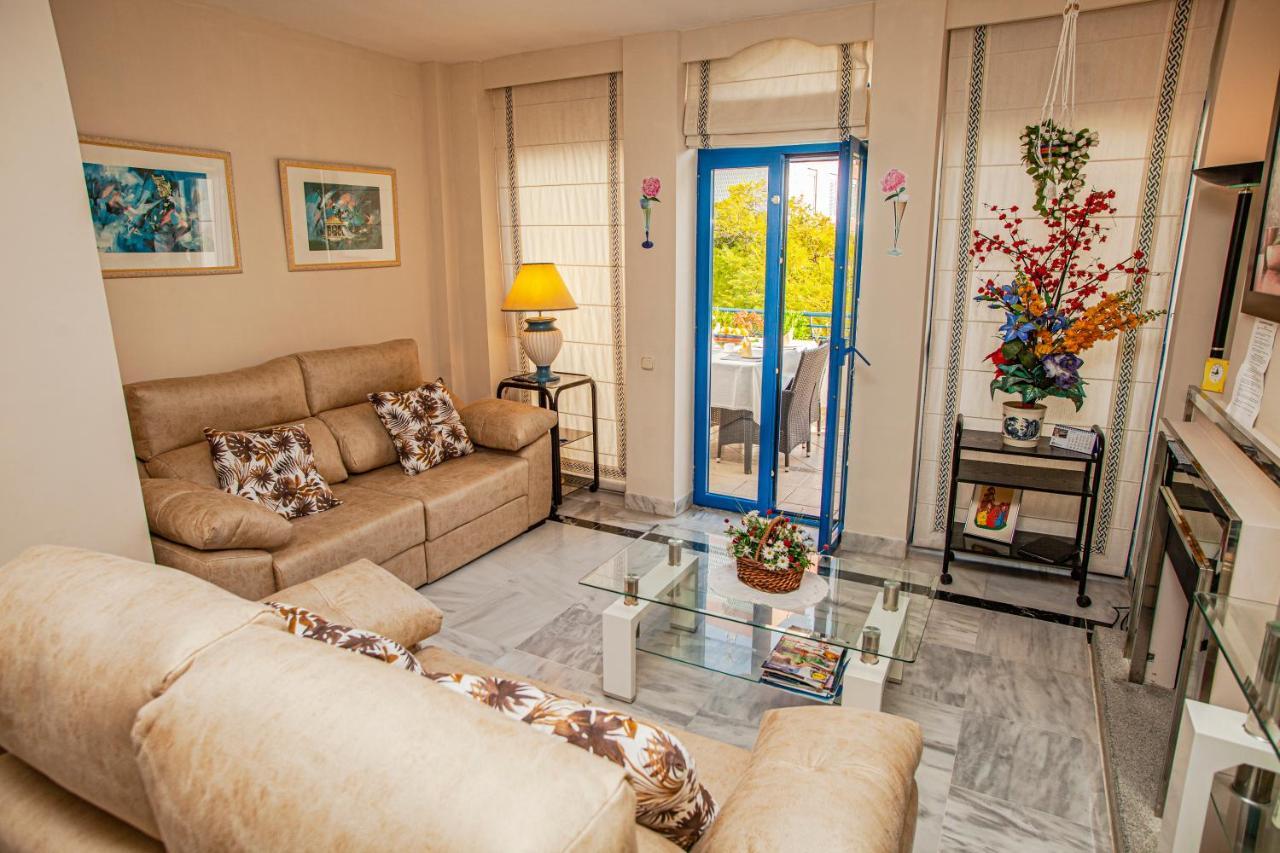 Duplex On The 71 Apartment *