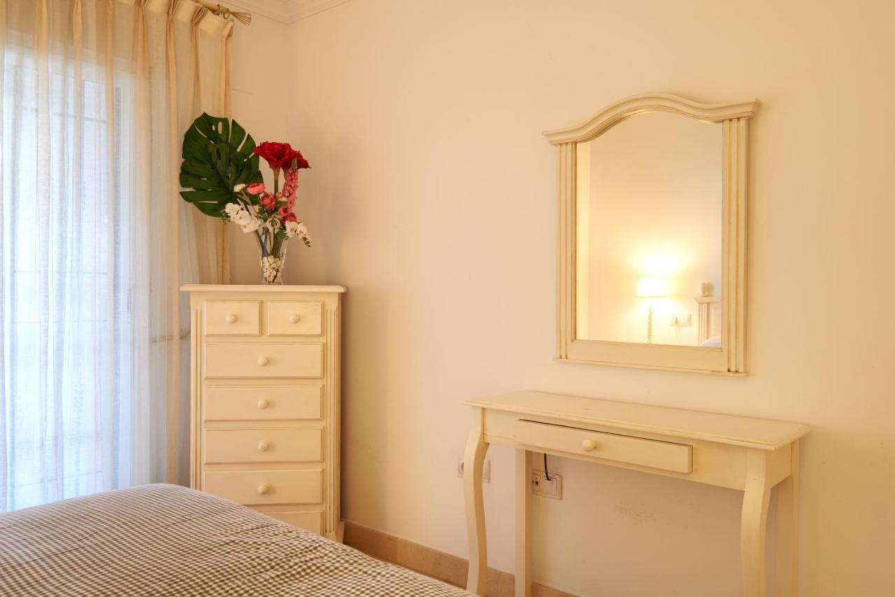 Beach Side 2 Bedroom In La Gavia Apartamento Marbella
