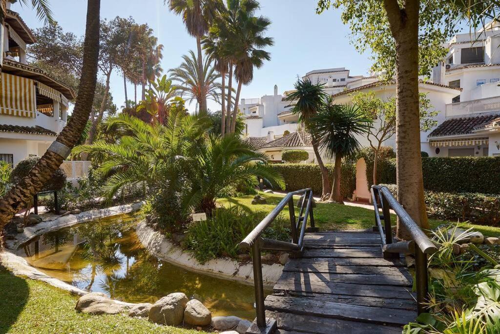 Golden Beach Marbella-primera Linea De Playa Apartment Marbella