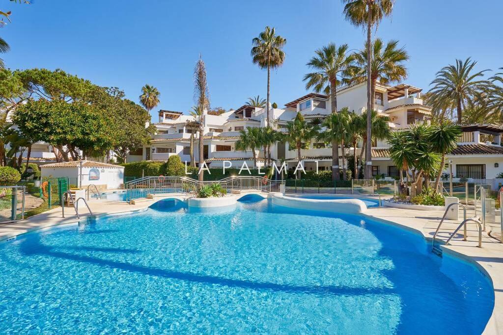 Apartment Golden Beach Marbella-primera Linea De Playa Marbella